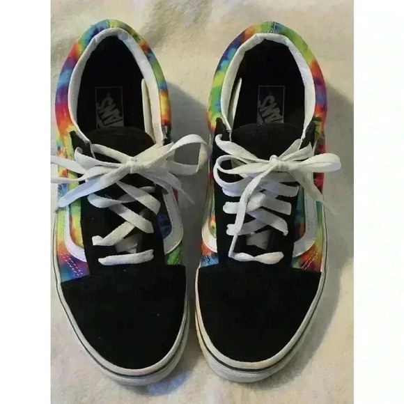 Rainbow Tye Dye Junior Vans Sneakers‎ Size 5.5 - Picture 1 of 8